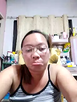 asianwet4u online show from February 7, 2025, 2:04 pm