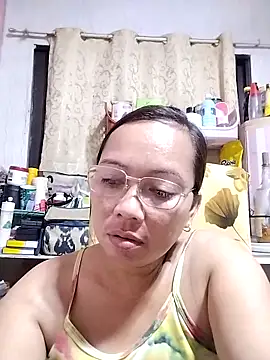 asianwet4u online show from February 19, 2025, 1:28 pm