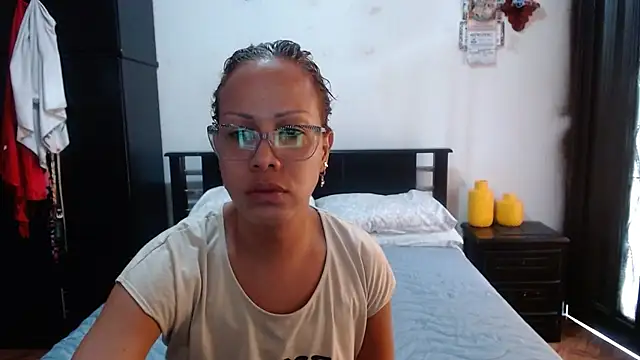 Snapshot of sensual_nataliee chatting on October 13, 2025, 2:06 pm sensual nataliee online show from October 13, 2025, 2:06 pm