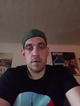 Snapshot of Codymc89 chatting on March 11, 2026, 12:11 pm Codymc89 online show from March 11, 2026, 12:11 pm