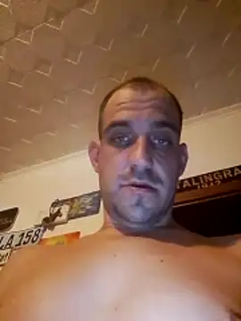 Snapshot of Codymc89 chatting on March 12, 2026, 9:43 pm Codymc89 online show from March 12, 2026, 9:43 pm