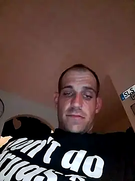 Snapshot of Codymc89 chatting on April 29, 2026, 6:25 pm Codymc89 online show from April 29, 2026, 6:25 pm