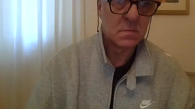 Snapshot of ANONIMO7735 chatting on February 6, 2026, 10:51 am ANONIMO7735 online show from February 6, 2026, 10:51 am