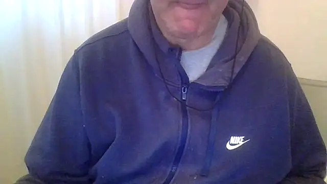 Snapshot of ANONIMO7735 chatting on February 22, 2026, 6:46 am ANONIMO7735 online show from February 22, 2026, 6:46 am