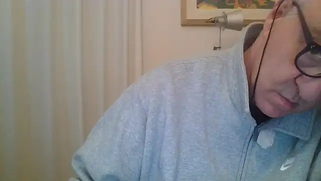 Snapshot of ANONIMO7735 chatting on March 3, 2026, 6:36 pm ANONIMO7735 online show from March 3, 2026, 6:36 pm