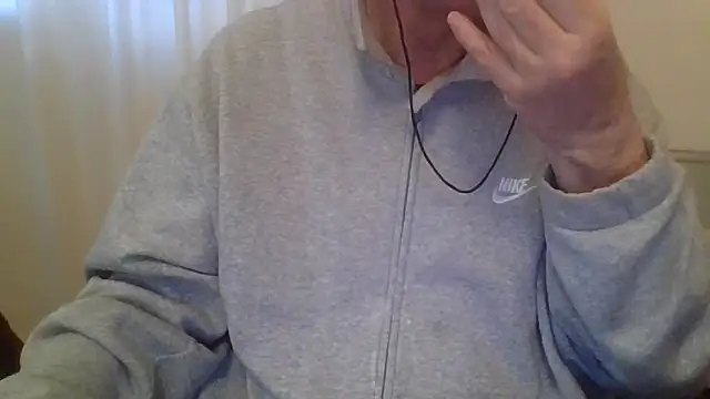 Snapshot of ANONIMO7735 chatting on March 10, 2026, 6:18 am ANONIMO7735 online show from March 10, 2026, 6:18 am