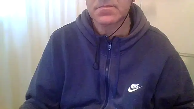 Snapshot of ANONIMO7735 chatting on March 21, 2026, 6:40 am ANONIMO7735 online show from March 21, 2026, 6:40 am