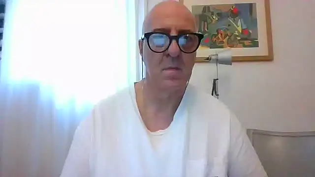 Snapshot of ANONIMO7735 chatting on June 15, 2026, 10:17 am ANONIMO7735 online show from June 15, 2026, 10:17 am