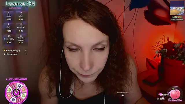 Snapshot of JohansonKatie chatting on February 22, 2025, 3:03 pm JohansonKatie online show from February 22, 2025, 3:03 pm