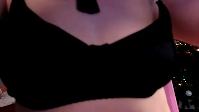 MilenaSaint online show from January 7, 2025, 8:45 am