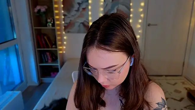Snapshot of MilenaSaint chatting on June 25, 2026, 4:01 am MilenaSaint online show from June 25, 2026, 4:01 am
