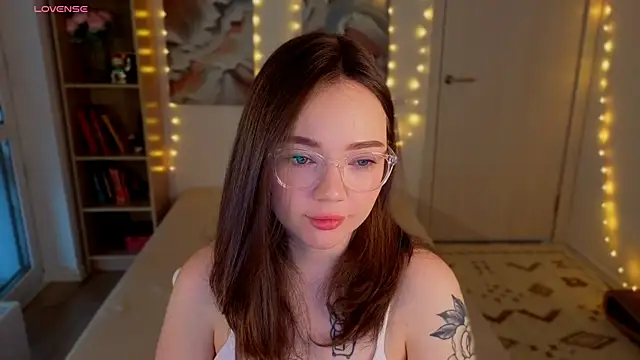 Snapshot of MilenaSaint chatting on June 30, 2026, 3:40 am MilenaSaint online show from June 30, 2026, 3:40 am