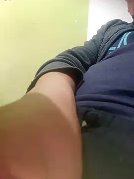 Alejo45a online show from October 16, 2025, 2:18 pm