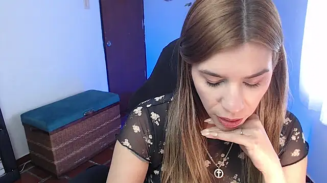ms sofia x online show from April 28, 2026, 4:34 pm