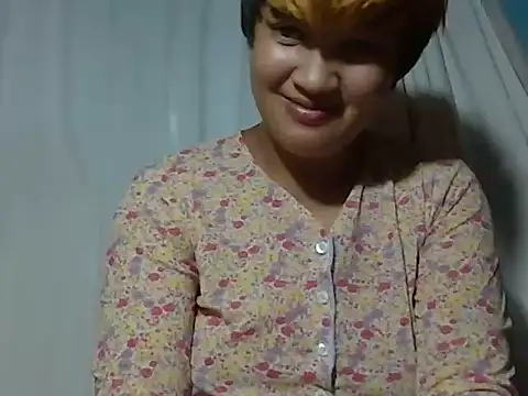 AVRILA online show from February 9, 2026, 2:43 pm