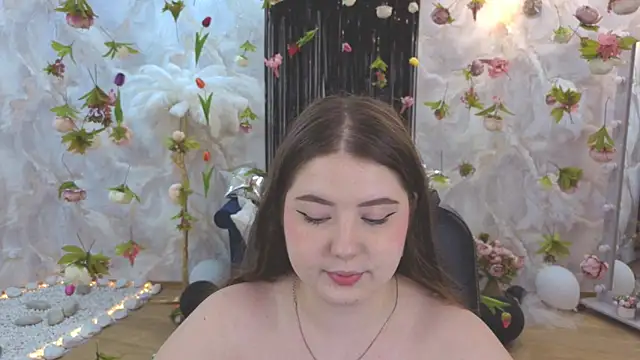 NicoleFoxery online show from July 31, 2026, 6:18 pm