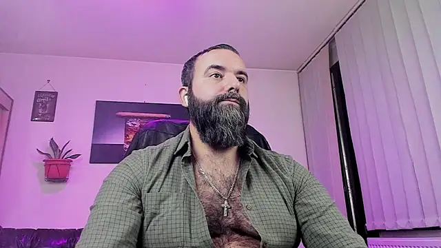 Snapshot of ChristophJules chatting on December 17, 2024, 10:00 pm ChristophJules online show from December 17, 2024, 10:00 pm