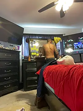 Prettyboiflaco online show from December 14, 2024, 5:14 pm