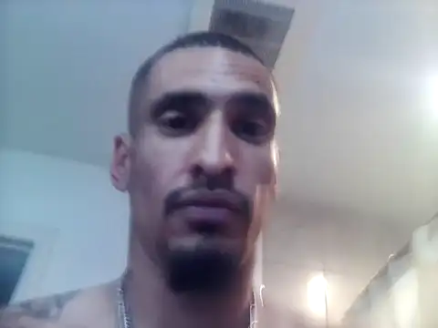 Prettyboiflaco online show from December 30, 2024, 10:34 pm