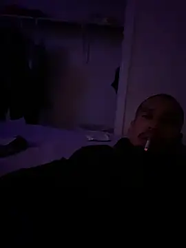 Prettyboiflaco online show from January 4, 2025, 5:48 am