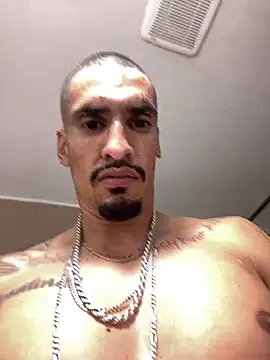 Prettyboiflaco online show from February 12, 2025, 10:59 pm