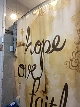 Prettyboiflaco online show from February 20, 2025, 1:14 am