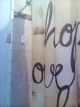 Prettyboiflaco online show from February 24, 2025, 3:23 am