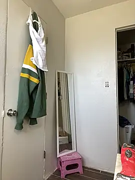 Prettyboiflaco online show from February 24, 2025, 6:58 pm