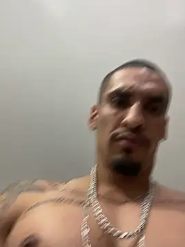 Prettyboiflaco online show from March 7, 2025, 2:25 am