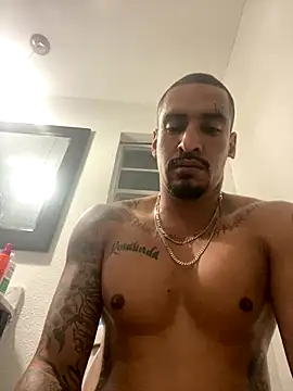 Prettyboiflaco online show from September 21, 2025, 2:24 am