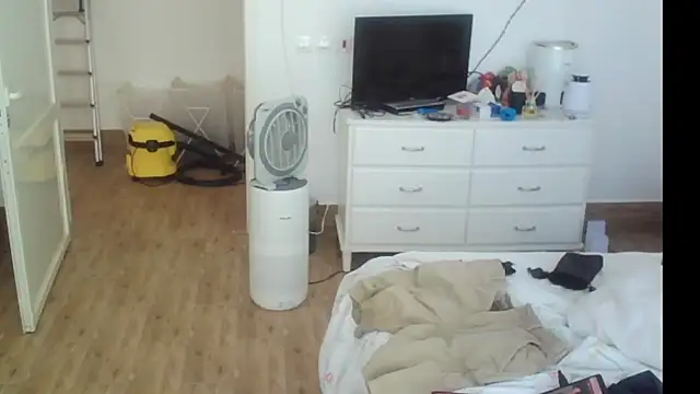 theSecretBallerino online show from September 23, 2025, 6:38 am