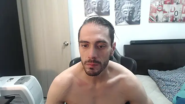 Snapshot of samuelgarcia_ chatting on December 7, 2024, 6:54 am samuelgarcia  online show from December 7, 2024, 6:54 am