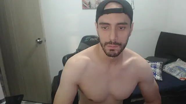 Snapshot of samuelgarcia_ chatting on September 10, 2025, 7:19 am samuelgarcia  online show from September 10, 2025, 7:19 am