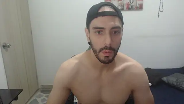 Snapshot of samuelgarcia_ chatting on September 14, 2025, 11:20 am samuelgarcia  online show from September 14, 2025, 11:20 am