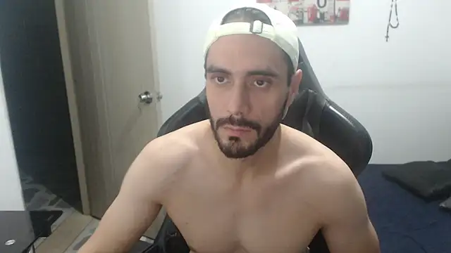 Snapshot of samuelgarcia_ chatting on September 23, 2025, 10:07 am samuelgarcia  online show from September 23, 2025, 10:07 am