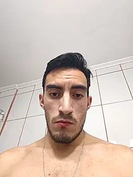 Snapshot of TommyMomentum chatting on September 15, 2025, 6:02 am TommyMomentum online show from September 15, 2025, 6:02 am