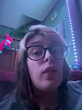 Bubblesgotcakee online show from May 10, 2026, 1:00 am