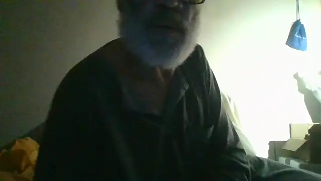 Charliebraum1974 online show from September 27, 2025, 6:57 pm