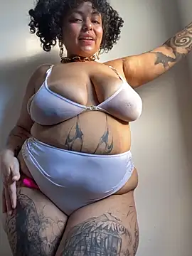 Snapshot of PrincessLauren420 chatting on September 21, 2025, 12:07 pm PrincessLauren420 online show from September 21, 2025, 12:07 pm