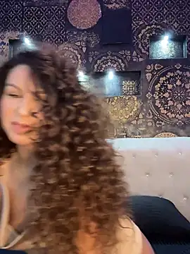 Snapshot of Marilyn_La_Rose chatting on February 6, 2026, 8:01 pm Marilyn La Rose online show from February 6, 2026, 8:01 pm