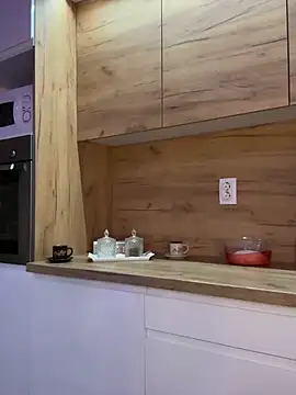 Snapshot of Marilyn_La_Rose chatting on February 8, 2026, 6:00 pm Marilyn La Rose online show from February 8, 2026, 6:00 pm