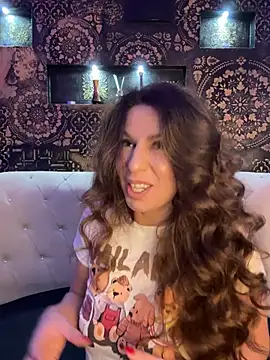 Snapshot of Marilyn_La_Rose chatting on March 10, 2026, 8:47 pm Marilyn La Rose online show from March 10, 2026, 8:47 pm