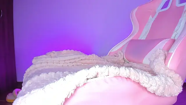 Snapshot of KataFerreira777 chatting on March 17, 2026, 3:48 pm KataFerreira777 online show from March 17, 2026, 3:48 pm