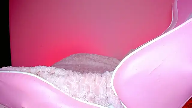 Snapshot of KataFerreira777 chatting on March 26, 2026, 11:43 pm KataFerreira777 online show from March 26, 2026, 11:43 pm