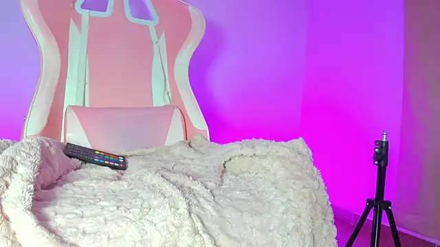 Snapshot of KataFerreira777 chatting on April 1, 2026, 10:40 pm KataFerreira777 online show from April 1, 2026, 10:40 pm