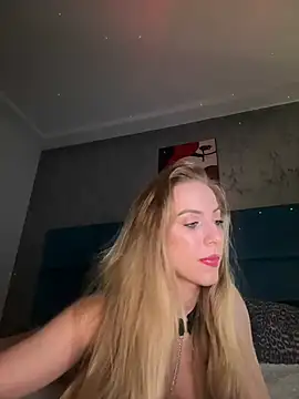 RockQueen A online show from January 18, 2025, 5:20 am
