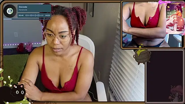 Snapshot of Cheybaaee chatting on March 19, 2026, 5:17 pm Cheybaaee online show from March 19, 2026, 5:17 pm