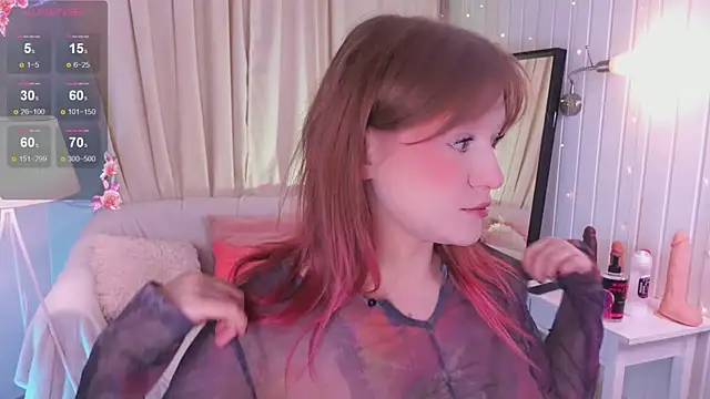 Snapshot of Crazy_Wine chatting on February 28, 2026, 9:27 pm Crazy Wine online show from February 28, 2026, 9:27 pm