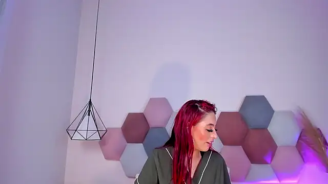 JupiteFox online show from October 2, 2025, 12:39 am