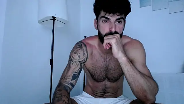 Verycutex online show from July 14, 2026, 4:28 am